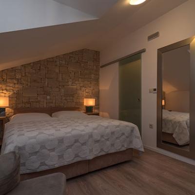 Deluxe Double Bedroom